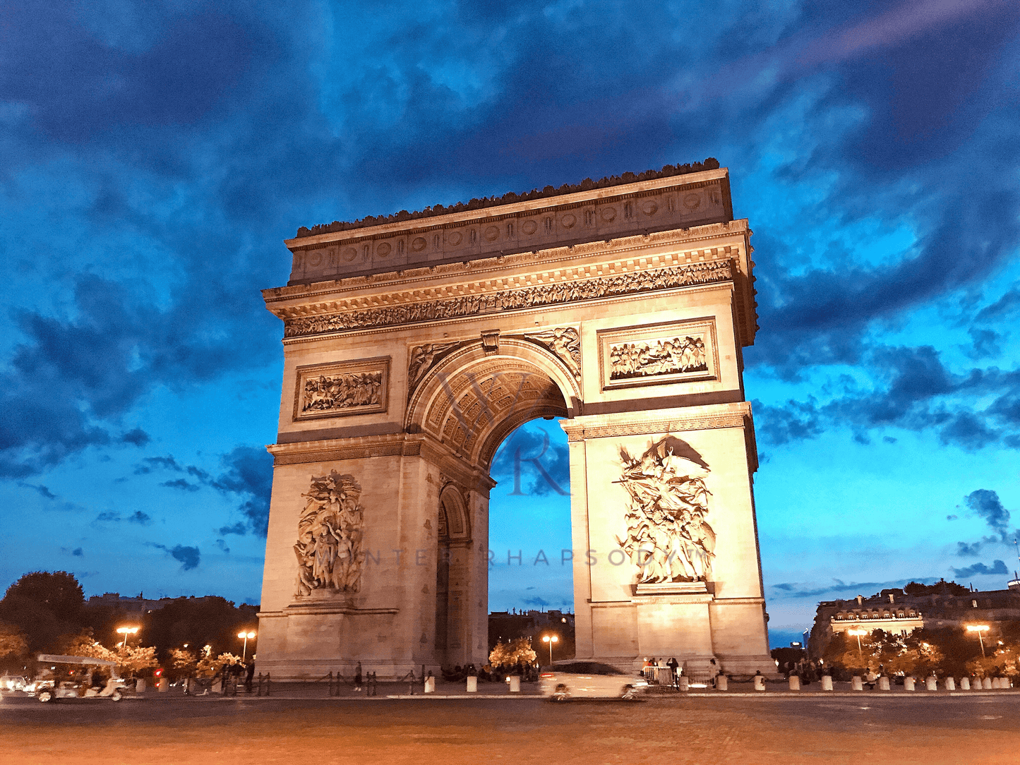 Parisian Beauty Unveiled : Arc de Triomphe Digital Photo Download